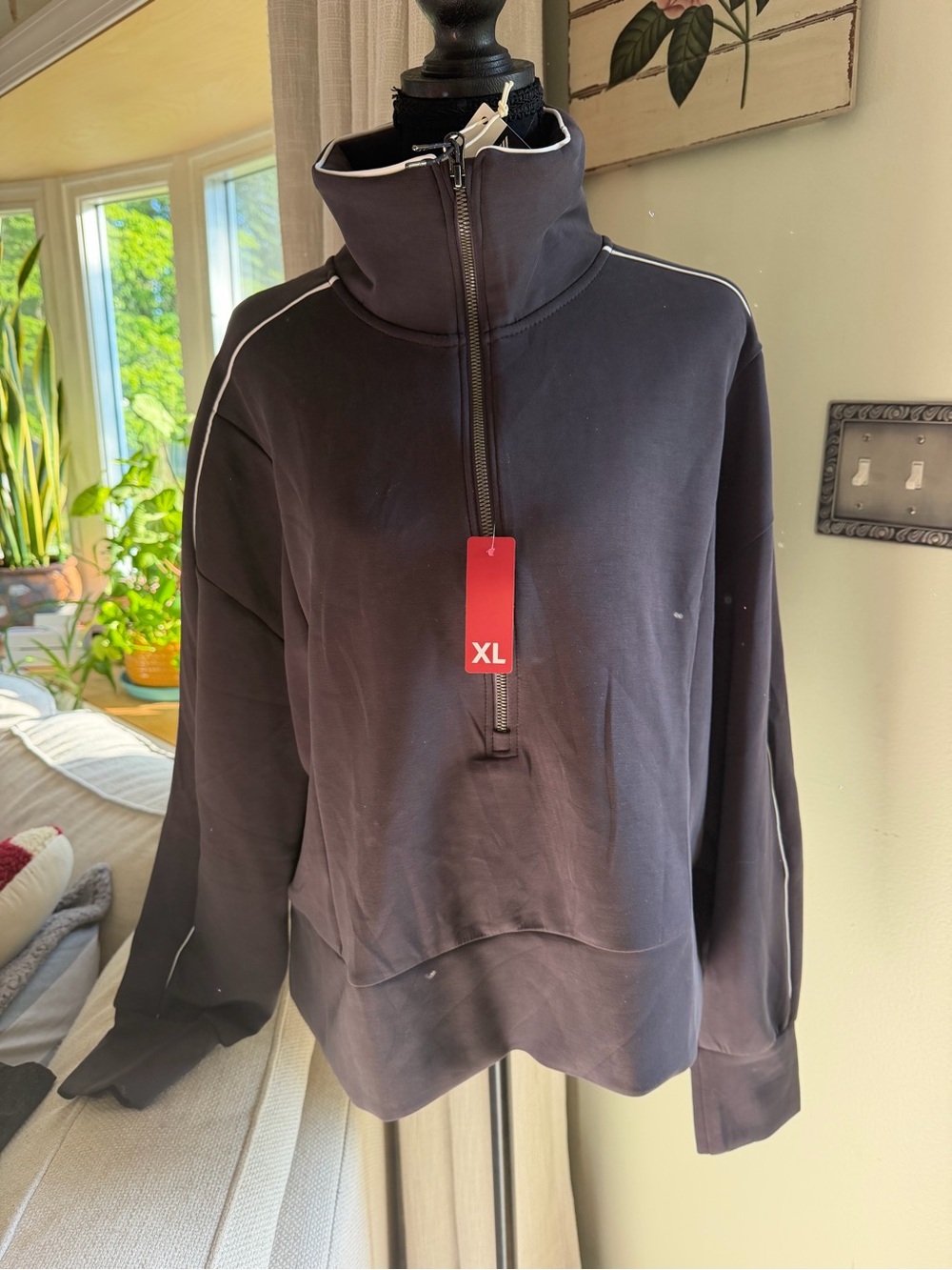 Women's Black Half-Zip Mock Neck Sweatshirt - XL